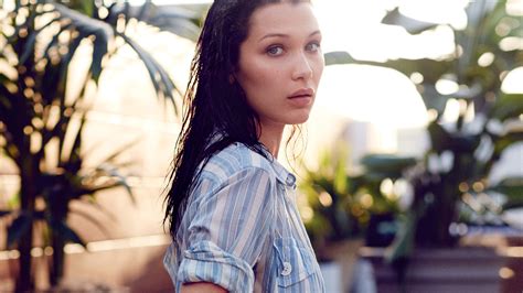 sexy bild|Bella Hadid’s Sexy Photos for GQ 